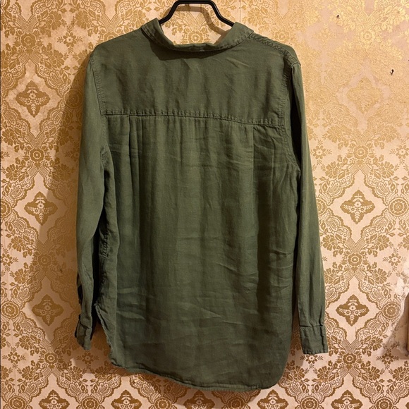 L.L. Bean Sage Green Women's Button-Down Shirt - Picture 4 of 6